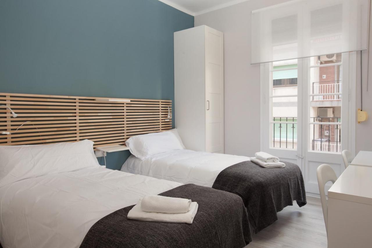 Enjoy Apartments Vp Camp Nou Barcellona Esterno foto