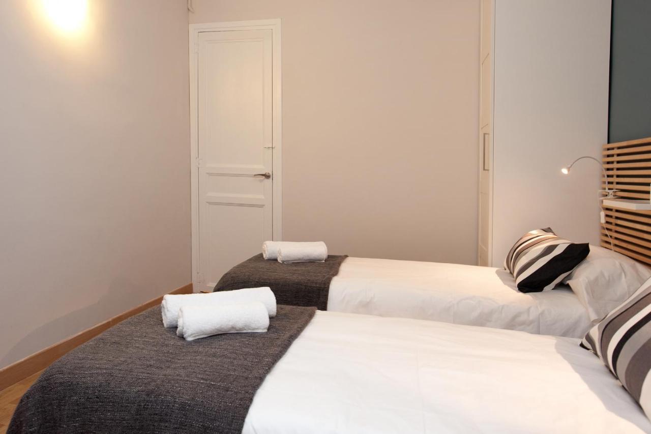 Enjoy Apartments Vp Camp Nou Barcellona Esterno foto