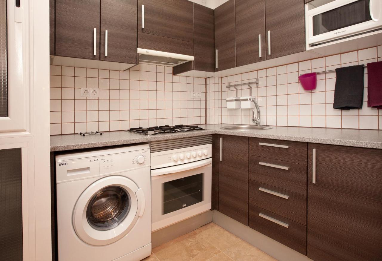Enjoy Apartments Vp Camp Nou Barcellona Esterno foto